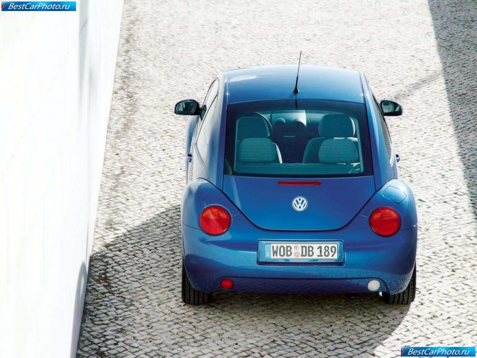 2003 Volkswagen New Beetle Sport Edition - фотография 16 из 17