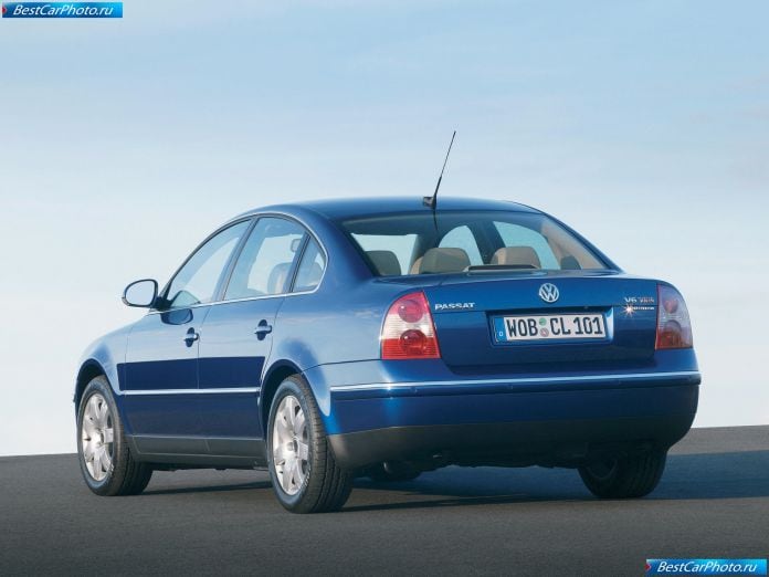 2003 Volkswagen Passat - фотография 5 из 8