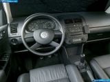 volkswagen_2003-polo_sedan_1600x1200_009.jpg