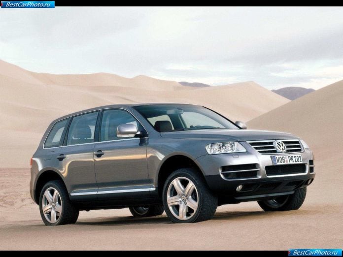 2003 Volkswagen Touareg - фотография 1 из 117