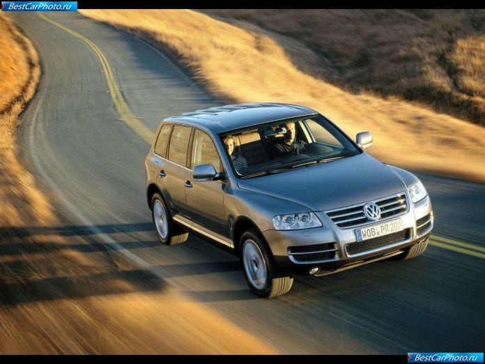 2003 Volkswagen Touareg - фотография 3 из 117