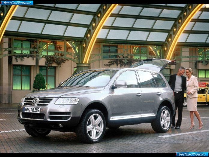 2003 Volkswagen Touareg - фотография 11 из 117