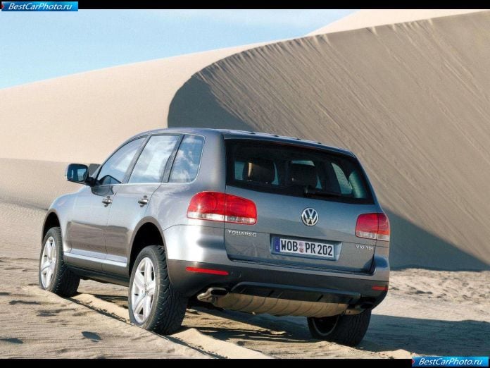 2003 Volkswagen Touareg - фотография 28 из 117