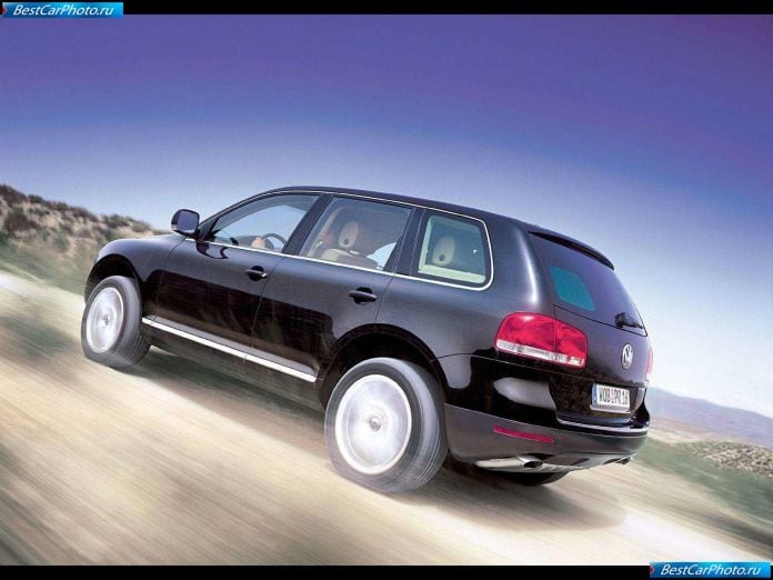 2003 Volkswagen Touareg - фотография 32 из 117