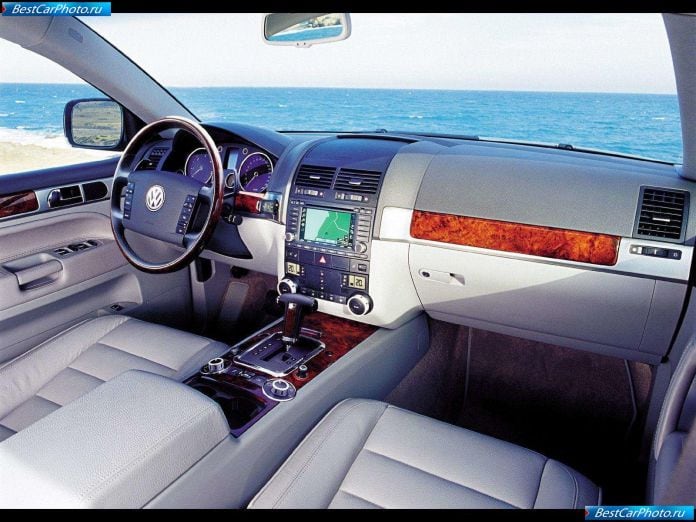 2003 Volkswagen Touareg - фотография 42 из 117