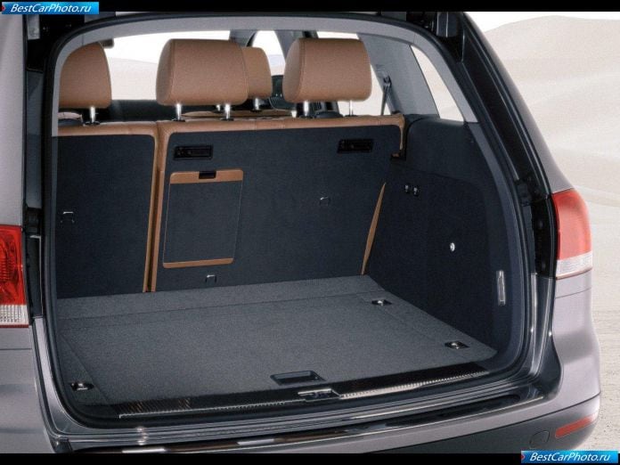 2003 Volkswagen Touareg - фотография 56 из 117