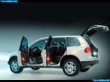 volkswagen_2003-touareg_1600x1200_058.jpg