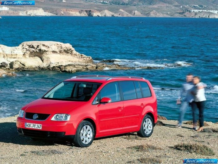 2003 Volkswagen Touran - фотография 6 из 29 2003 Volkswagen Touran - фотография 6 из 29