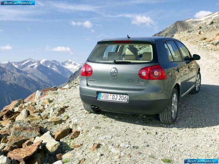 2004 Volkswagen Golf 4motion - фотография 19 из 49