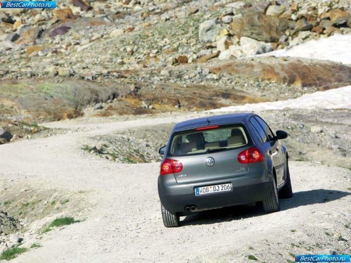 2004 Volkswagen Golf 4motion - фотография 27 из 49