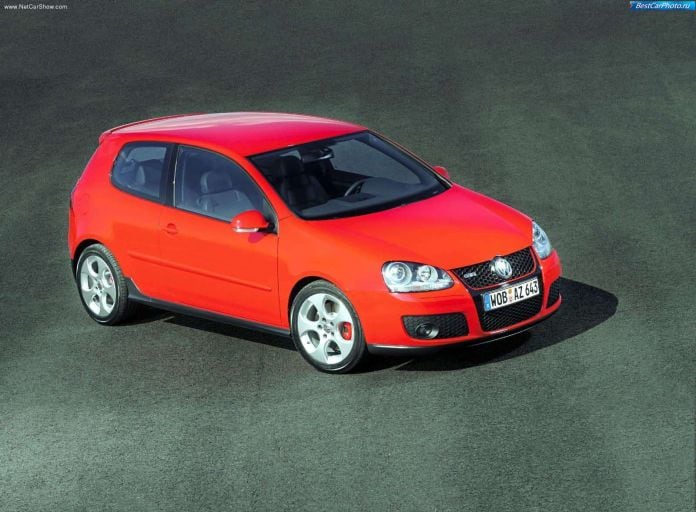 2004 Volkswagen Golf GTI - фотография 32 из 93