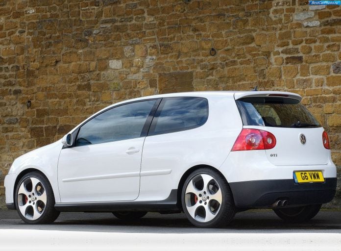 2004 Volkswagen Golf GTI - фотография 42 из 93