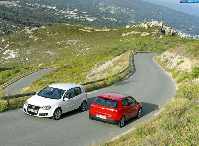 2004 Volkswagen Golf GTI - фотография 50 из 93