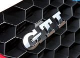 volkswagen_2004-golf_gti_1600x1200_070.jpg