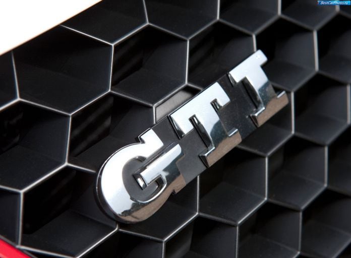 2004 Volkswagen Golf GTI - фотография 70 из 93