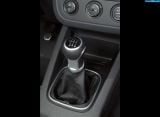 volkswagen_2004-golf_gti_1600x1200_080.jpg