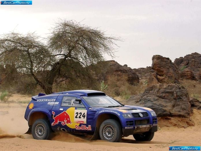 2004 Volkswagen Racetouareg - фотография 31 из 95