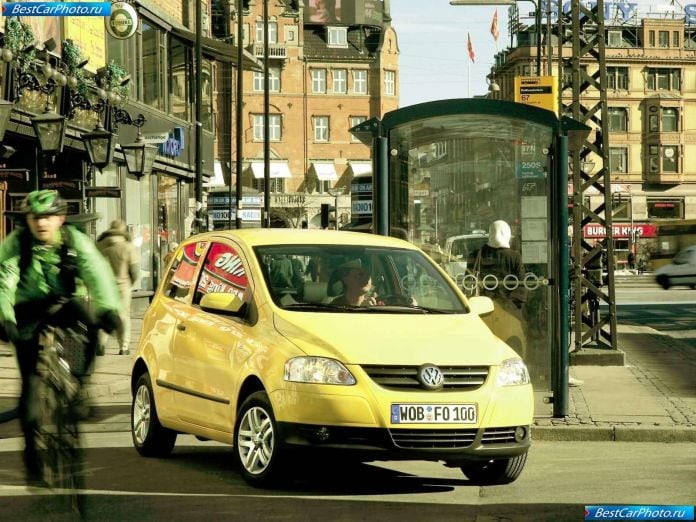 2005 Volkswagen Fox - фотография 3 из 65