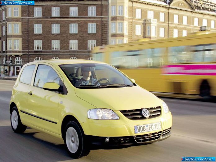 2005 Volkswagen Fox - фотография 4 из 65