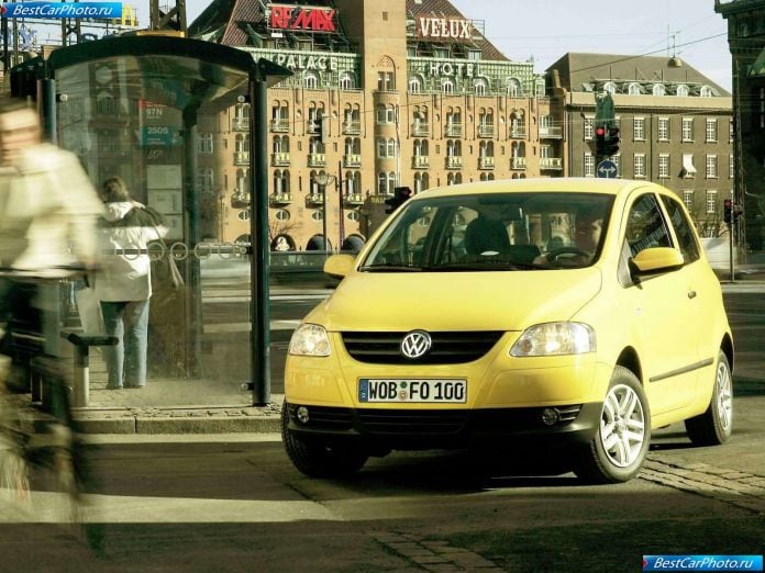 2005 Volkswagen Fox - фотография 14 из 65