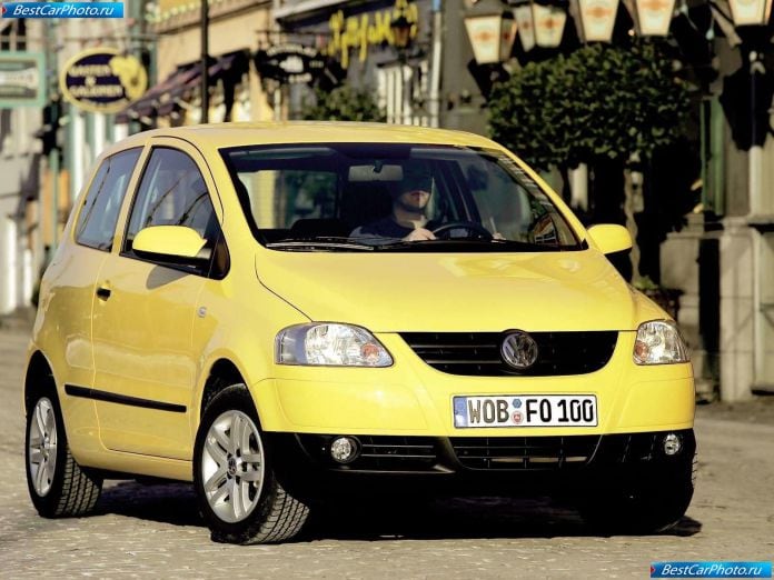 2005 Volkswagen Fox - фотография 16 из 65