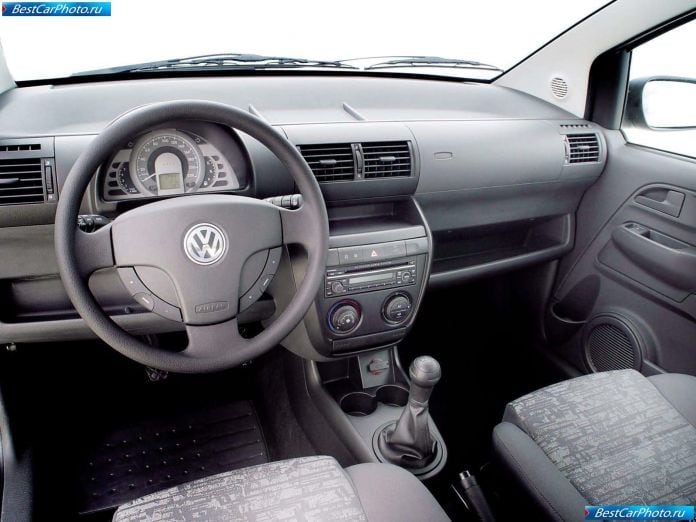 2005 Volkswagen Fox - фотография 46 из 65