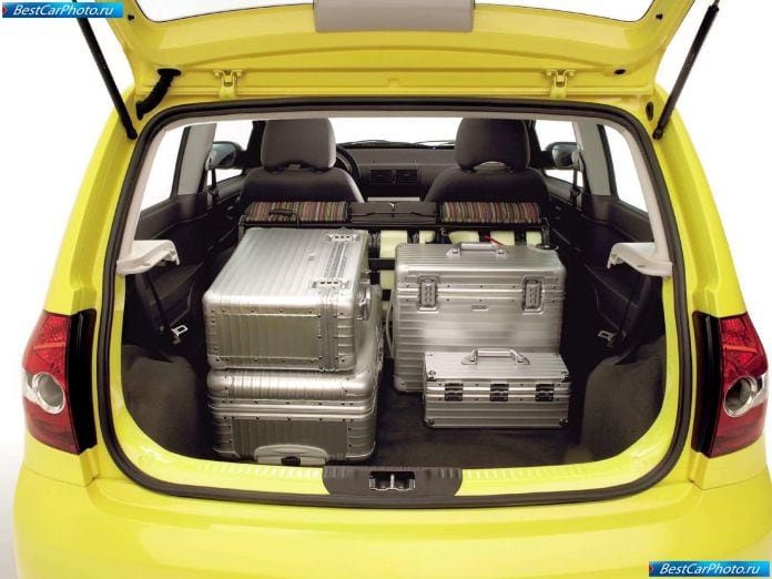 2005 Volkswagen Fox - фотография 64 из 65
