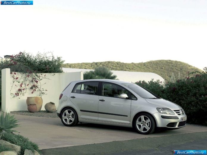 2005 Volkswagen Golf Plus - фотография 14 из 44