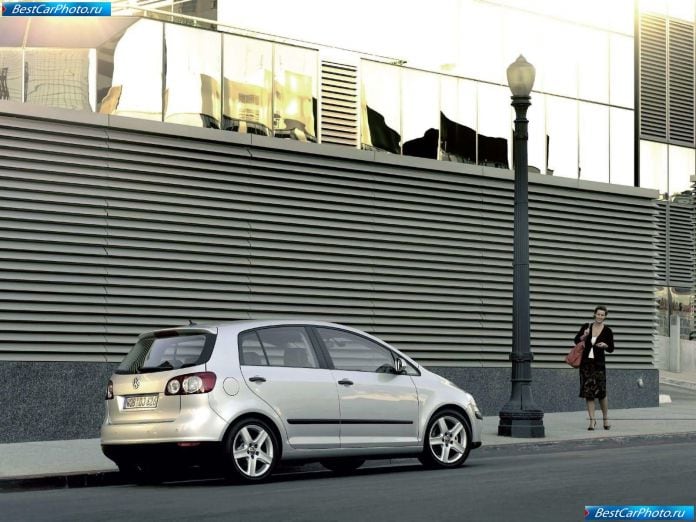 2005 Volkswagen Golf Plus - фотография 26 из 44