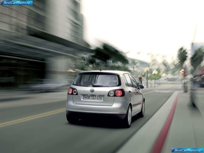 2005 Volkswagen Golf Plus - фотография 28 из 44