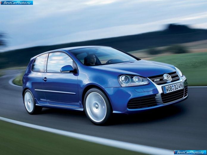 2005 Volkswagen Golf R32 - фотография 1 из 12 2005 Volkswagen Golf R32 - фотография 1 из 12