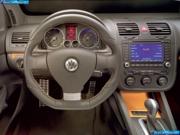 2005 Volkswagen Golf Speed - фотография 4 из 6