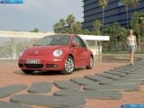 volkswagen_2005-new_beetle_1600x1200_010.jpg