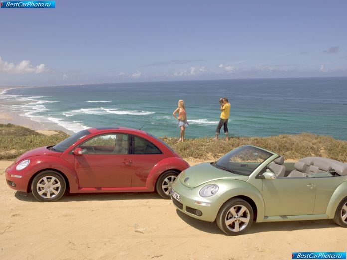 2005 Volkswagen New Beetle - фотография 20 из 43