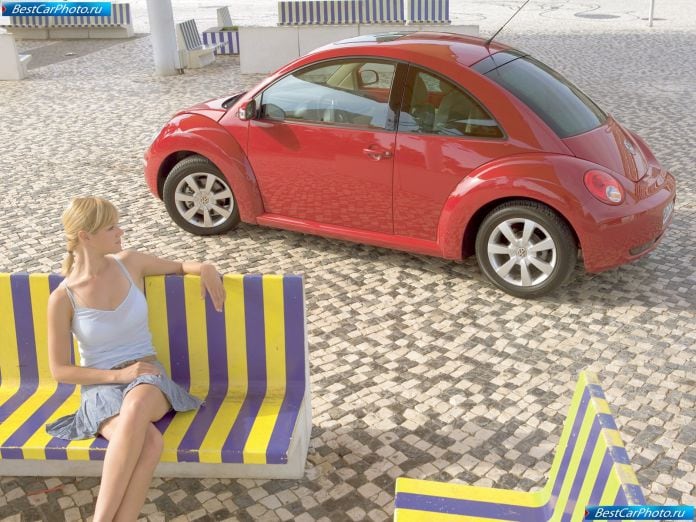 2005 Volkswagen New Beetle - фотография 22 из 43 2005 Volkswagen New Beetle - фотография 22 из 43