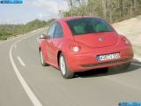 volkswagen_2005-new_beetle_1600x1200_036.jpg