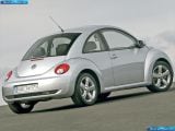 volkswagen_2005-new_beetle_1600x1200_040.jpg