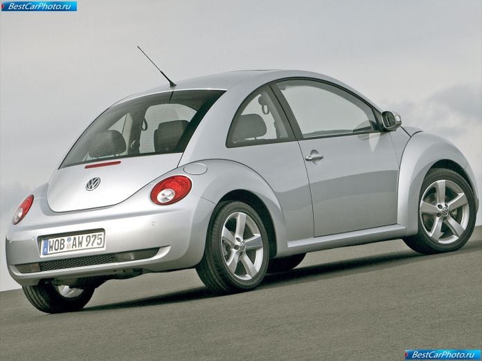 2005 Volkswagen New Beetle - фотография 40 из 43 2005 Volkswagen New Beetle - фотография 40 из 43