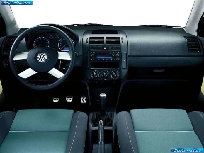 2005 Volkswagen Polo Fun - фотография 8 из 21