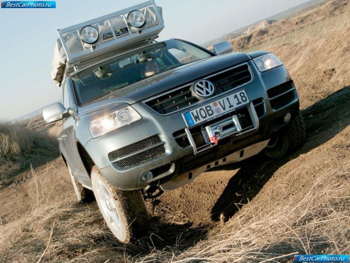 2005 Volkswagen Touareg Expedition - фотография 2 из 16