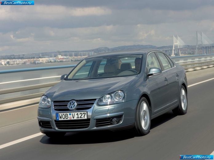 2006 Volkswagen Jetta - фотография 10 из 69
