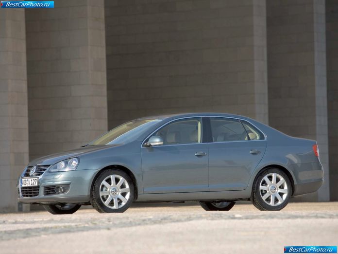 2006 Volkswagen Jetta - фотография 16 из 69
