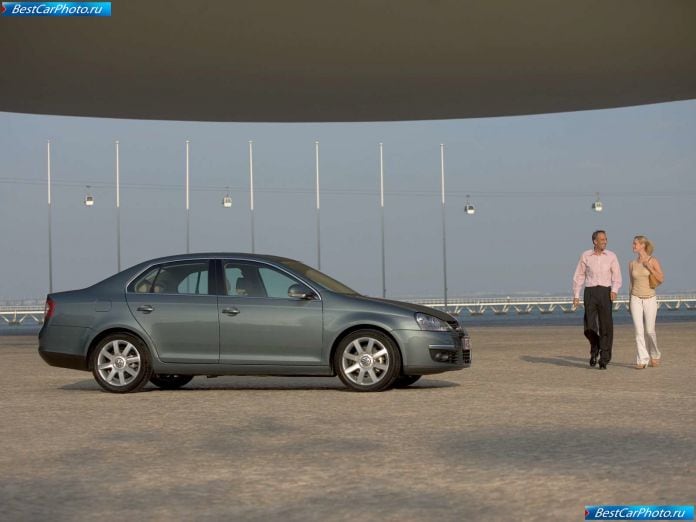 2006 Volkswagen Jetta - фотография 24 из 69