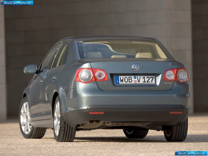 2006 Volkswagen Jetta - фотография 34 из 69