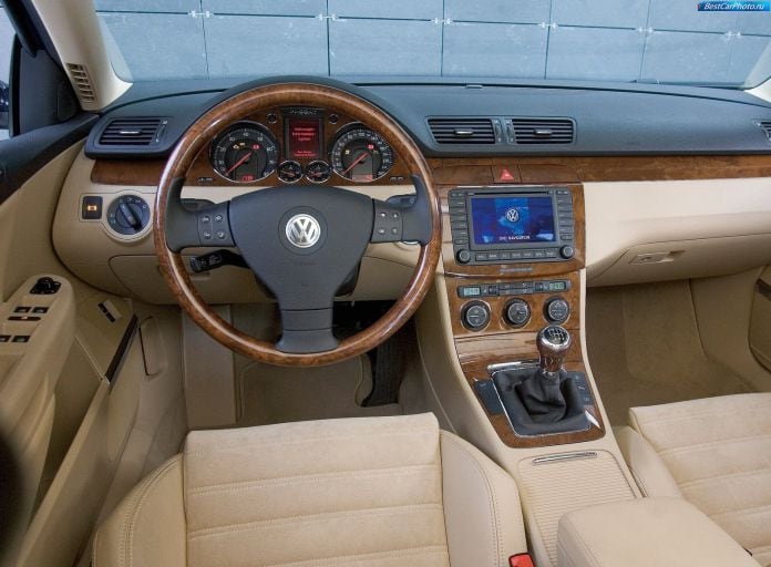 2006 Volkswagen Passat - фотография 6 из 166