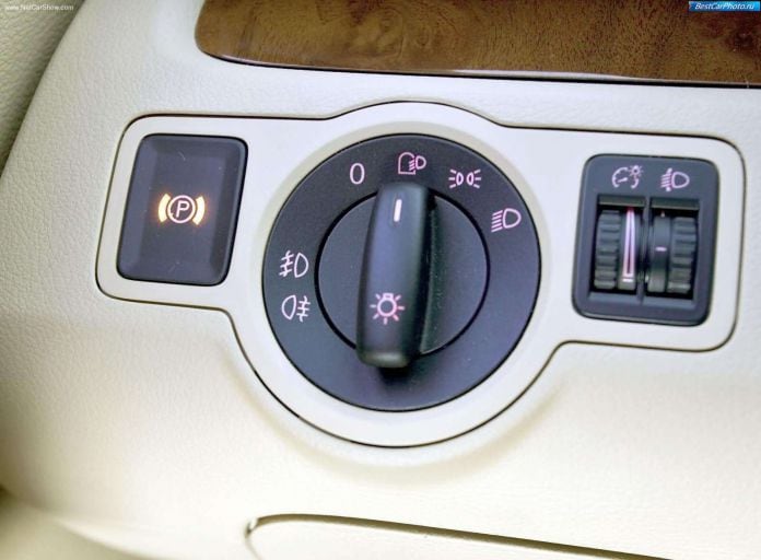 2006 Volkswagen Passat - фотография 117 из 166