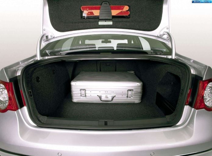 2006 Volkswagen Passat - фотография 127 из 166