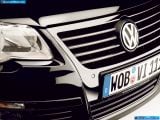 volkswagen_2006-passat_individual_design_package_1600x1200_008.jpg