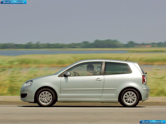 2006 Volkswagen Polo Bluemotion - фотография 17 из 34 2006 Volkswagen Polo Bluemotion - фотография 17 из 34