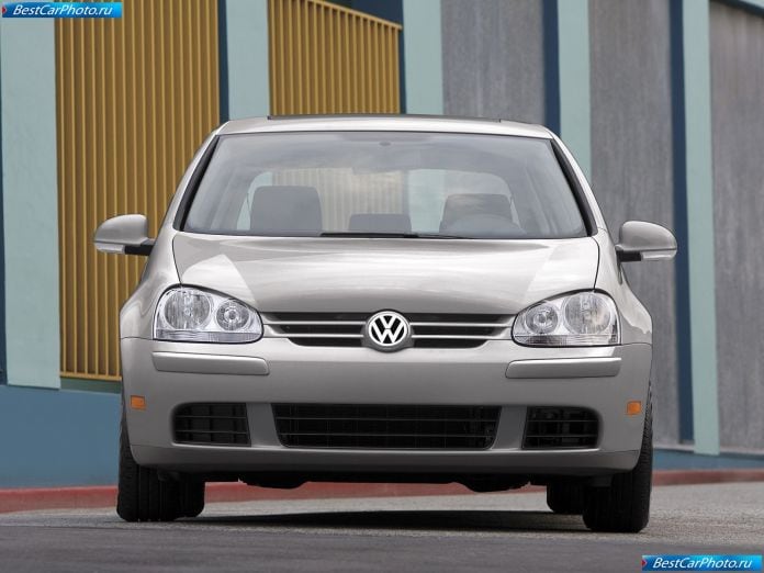 2006 Volkswagen Rabbit - фотография 7 из 24 2006 Volkswagen Rabbit - фотография 7 из 24